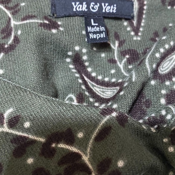 Yak and yeti dress size L. - Picture 8 of 10
